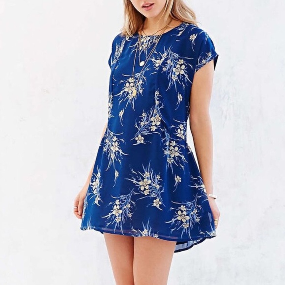 Band of Gypsies Blue Floral Flowy Dress